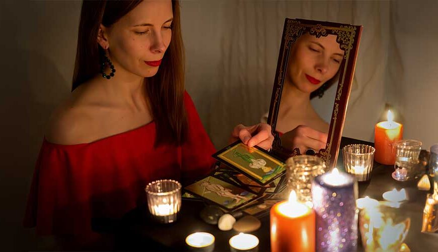 Live Tarot Card Readings Online